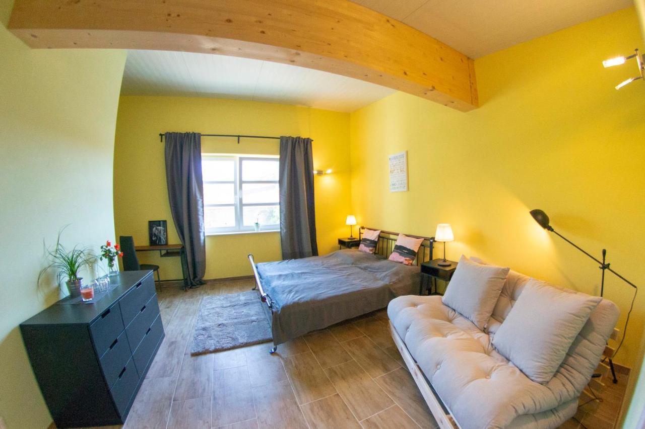 Ranchzimmer Am Hippo-Campus Reit- Und Therapiezentrum Deutsch Haslau Eksteriør bilde